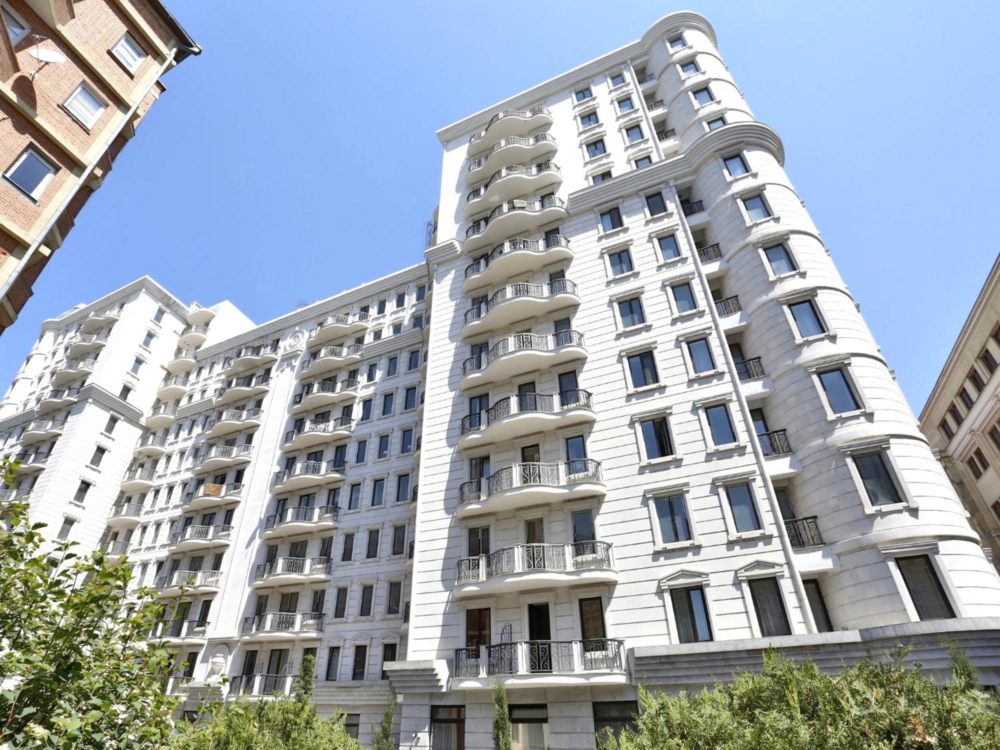 The Grand Apartment Lll Tbilisi Esterno foto